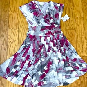 Donna Morgan sleeveless jersey print dress size 6. V neck